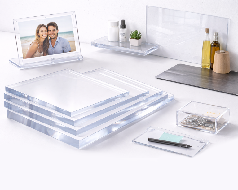 Idei creative de folosire a plexiglasului în amenajările interioare și exterioare